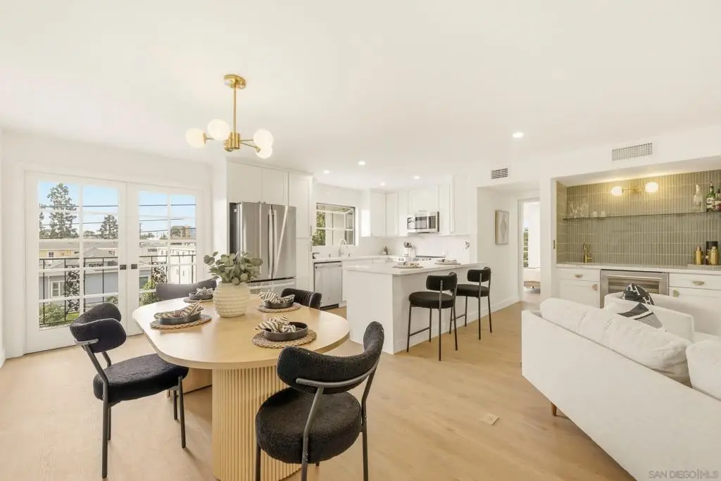 1263 Robinson #13, San Diego, CA 92103 - #1