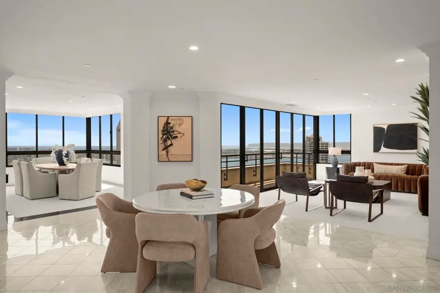 700 Front St #2204 - 2205, San Diego, CA 92101 - #3