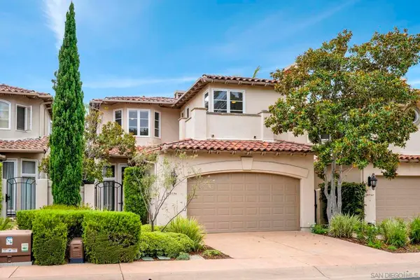 9756 Keeneland Row, La Jolla, CA 92037
