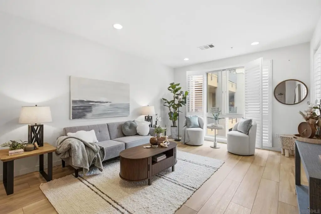 3887 Pell Pl #325, San Diego, CA 92130 - #1