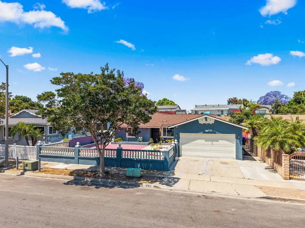 240 Ledgewood Ln, San Diego, CA 92114 - #1
