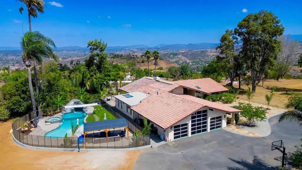 30410 Calle La Reina, Bonsall, CA 92003 - #1