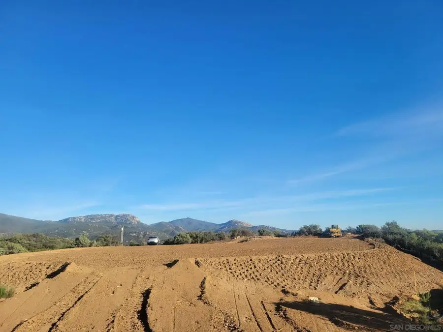 23018 Illahee Ct, Alpine, CA 91901 - #2