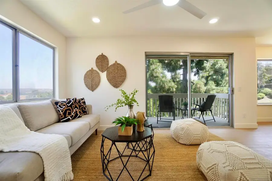 4228 Vista Del Rio Way #1, Oceanside, CA 92057 - #2
