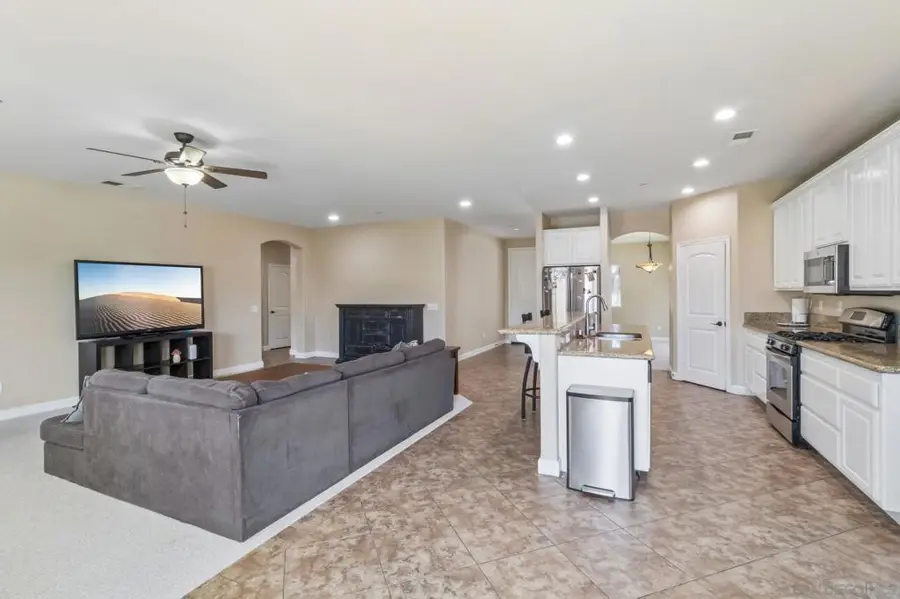 11976 Foothills River Ln, Lakeside, CA 92040 - #3
