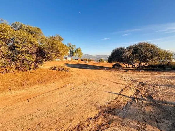 0 Boulder Oaks Rd, Potrero, CA 91963