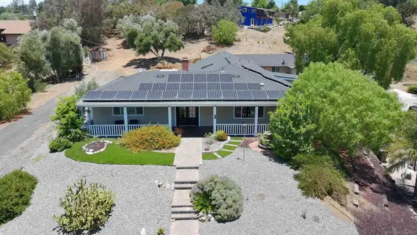 3562 S Mission Road, Fallbrook, CA 92028