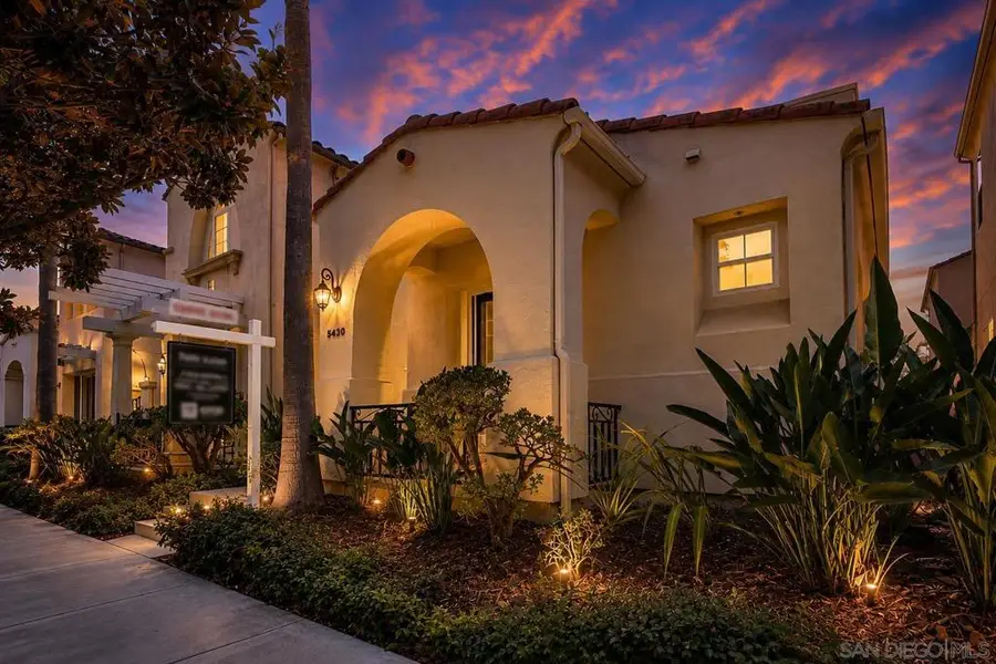 2955 Farragut, San Diego, CA 92106 - #2
