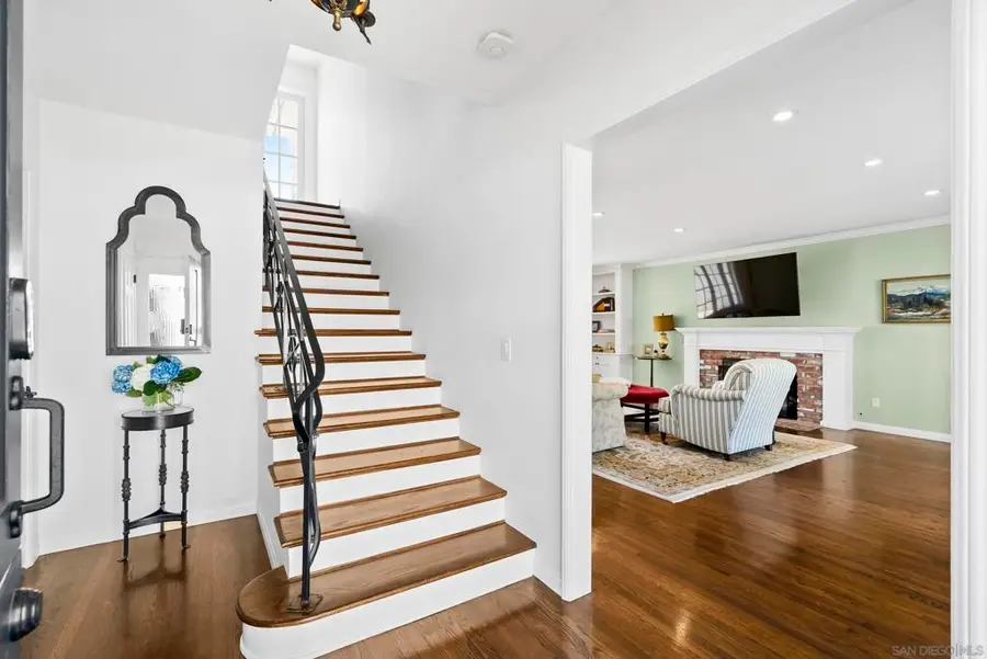 5324 Canterbury Drive, San Diego, CA 92116 - #3