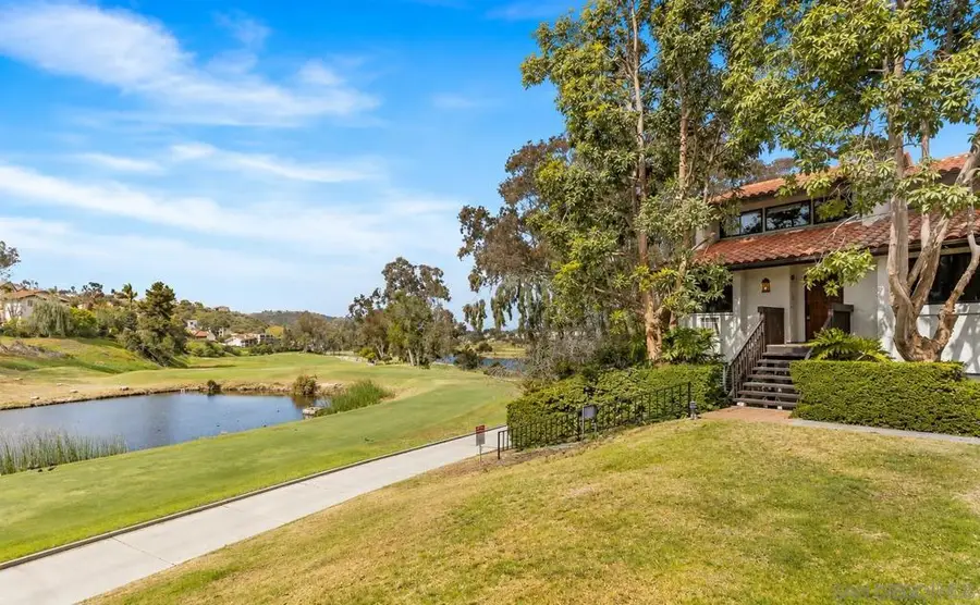 2501 Navarra #121, Carlsbad, CA 92009 - #2
