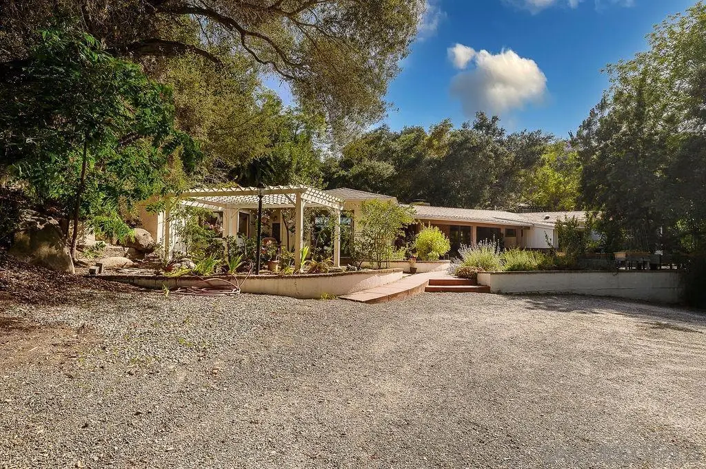 9707 Shadow Rd, La Mesa, CA 91941 - #1