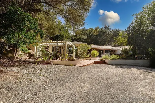 9707 Shadow Rd, La Mesa, CA 91941