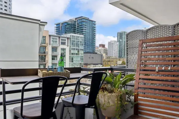 550 Park Blvd #2501, San Diego, CA 92101