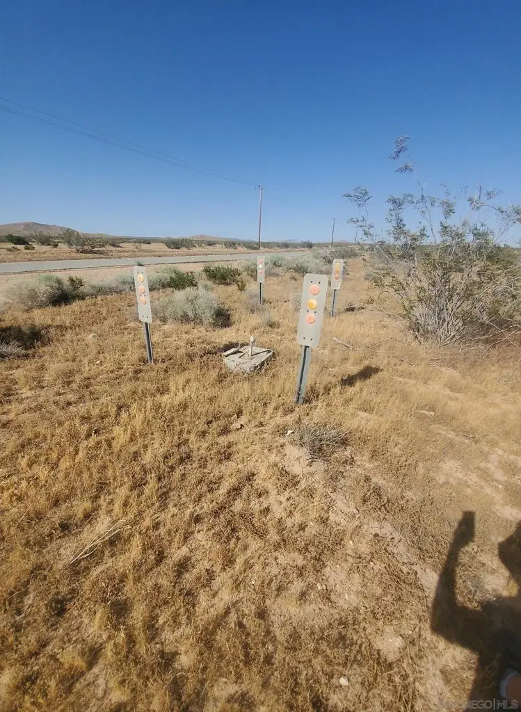0 Vernon Dr, California City, CA 93505 - #3