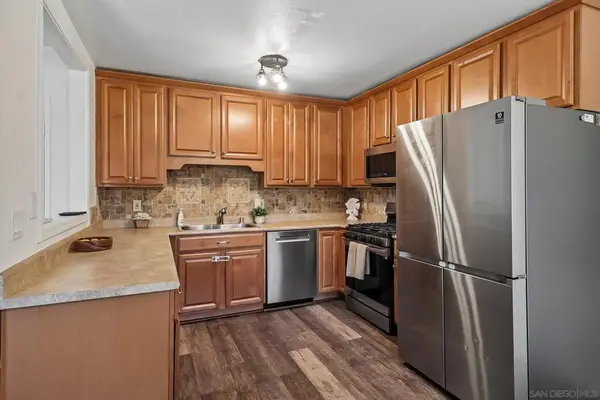 598 Tam O Shanter Dr, San Marcos, CA 92069