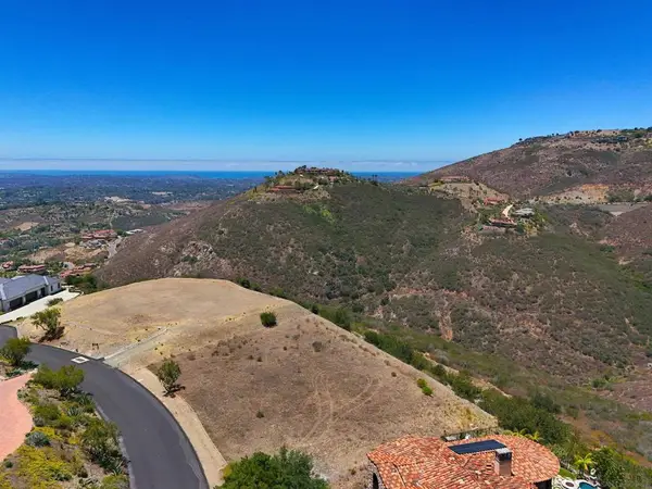 17928 El Brazo, Rancho Santa Fe, CA 92067