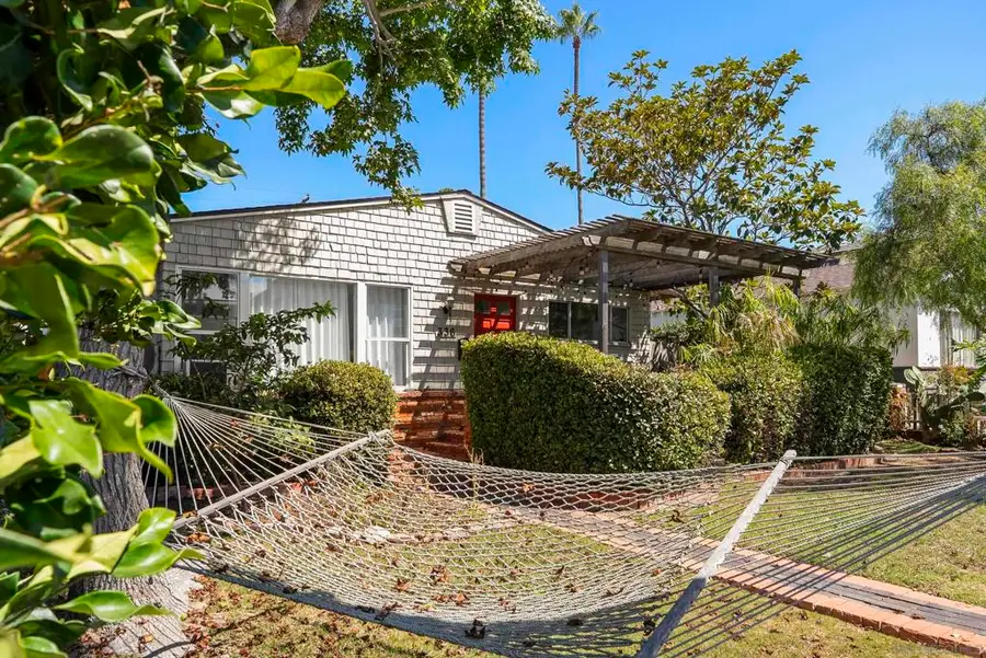 336 Bonair St, La Jolla, CA 92037 - #2