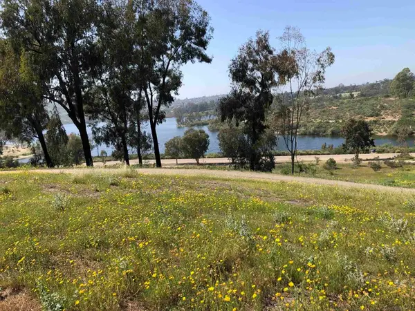 5712 Baltimore Dr #453, La Mesa, CA 91942