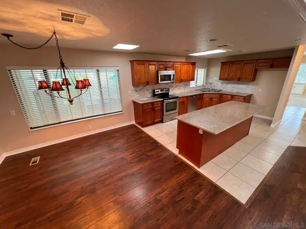 8975 Lawrence Welk #SPC 311, Escondido, CA 92026 - #1