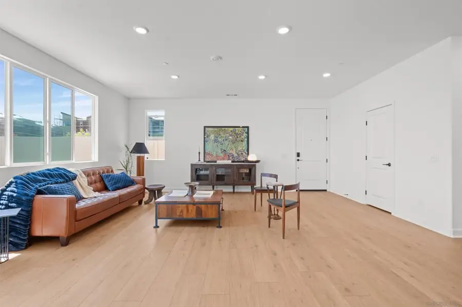 845 Hana Ave #2, Chula Vista, CA 91911 - #3