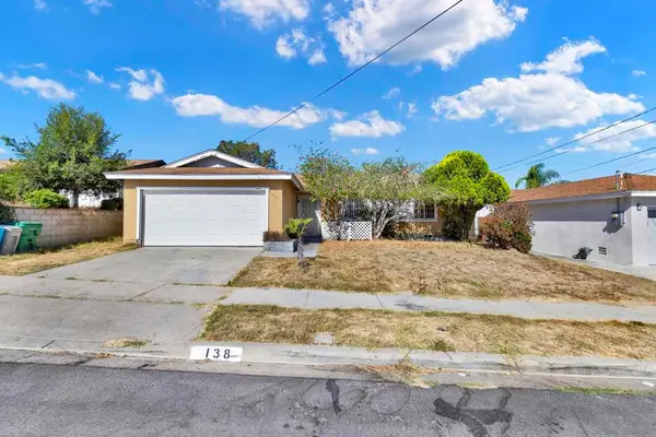138 Old Oak, San Diego, CA 92114