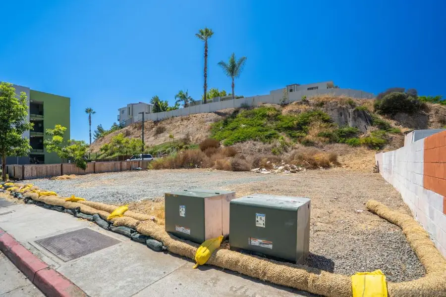 47 St, San Diego, CA 92102 - #2