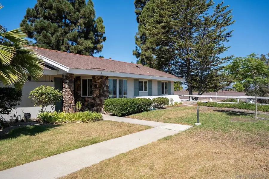 3685 Vista Campana N #5, Oceanside, CA 92057 - #3