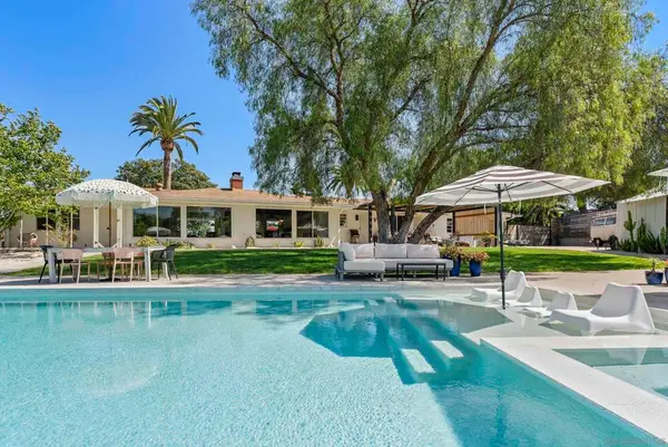 1326 Alta Vista Dr, Vista, CA 92084