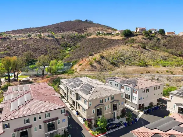 2815 Clary St, Spring Valley, CA 91977