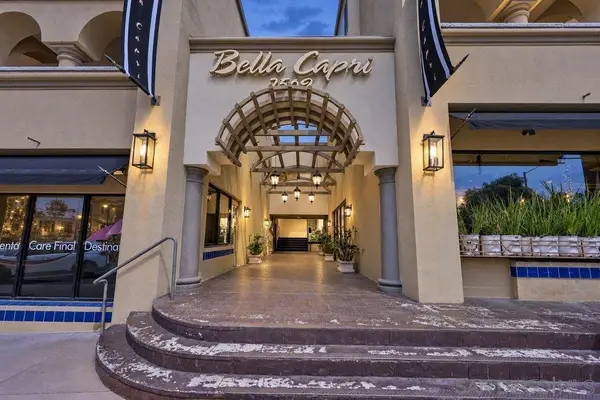 7509 Draper #210, La Jolla, CA 92037