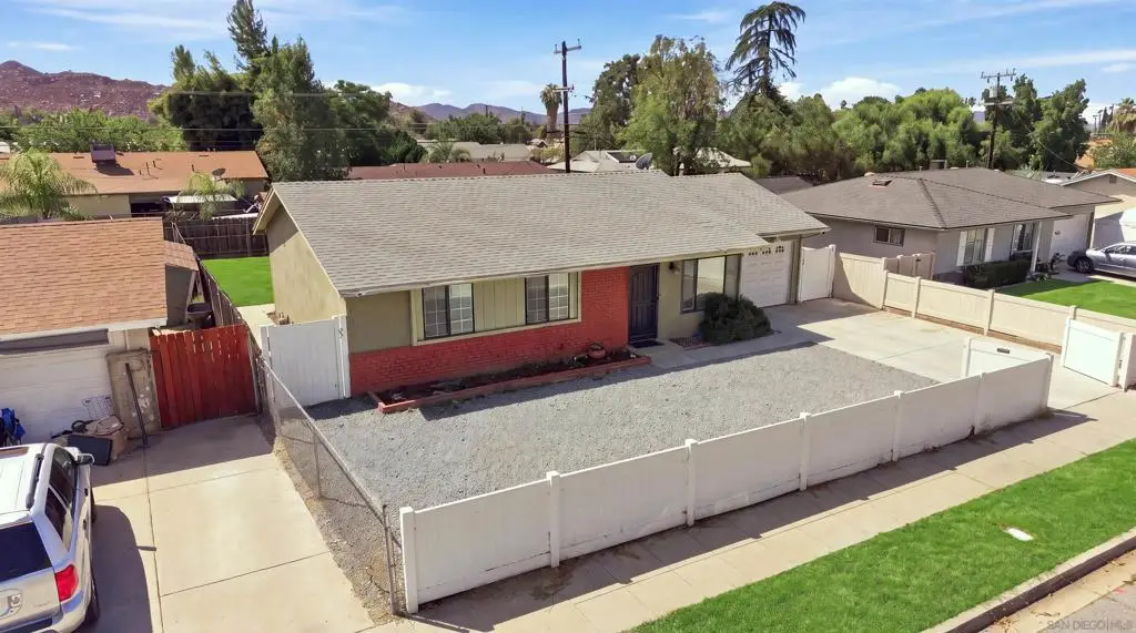 Address Withheld By Seller, Hemet, CA 92543 - #1