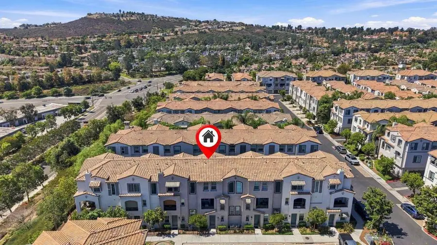 2326 Sentinel Ln, San Marcos, CA 92078 - #2