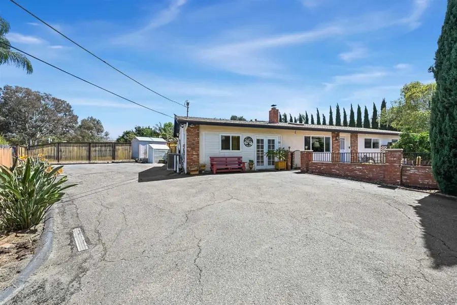 332 Bandini, Vista, CA 92083 - #2
