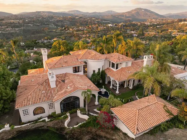 18136 Via Ascenso, Rancho Santa Fe, CA 92067