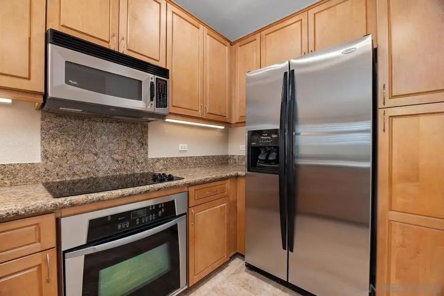 3877 Pell Place #429, San Diego, CA 92130 - #3