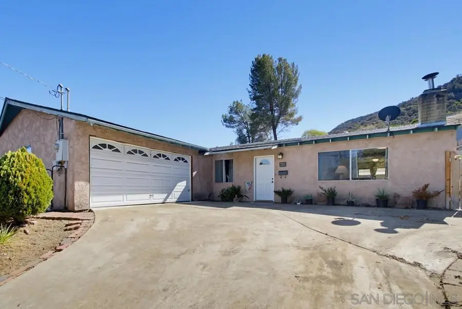 7945 Shantung Dr, Santee, CA 92071 - #3