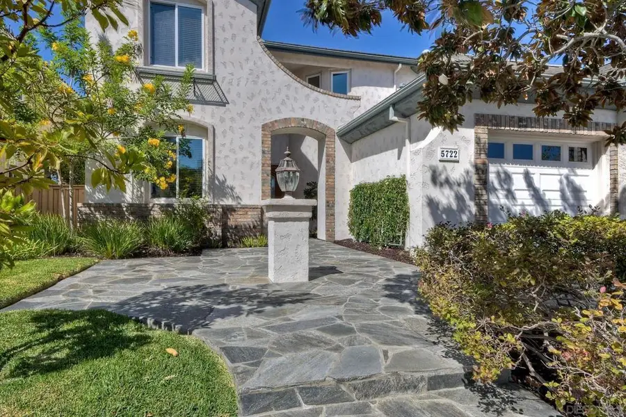 5722 Brittany Forrest, San Diego, CA 92130 - #3