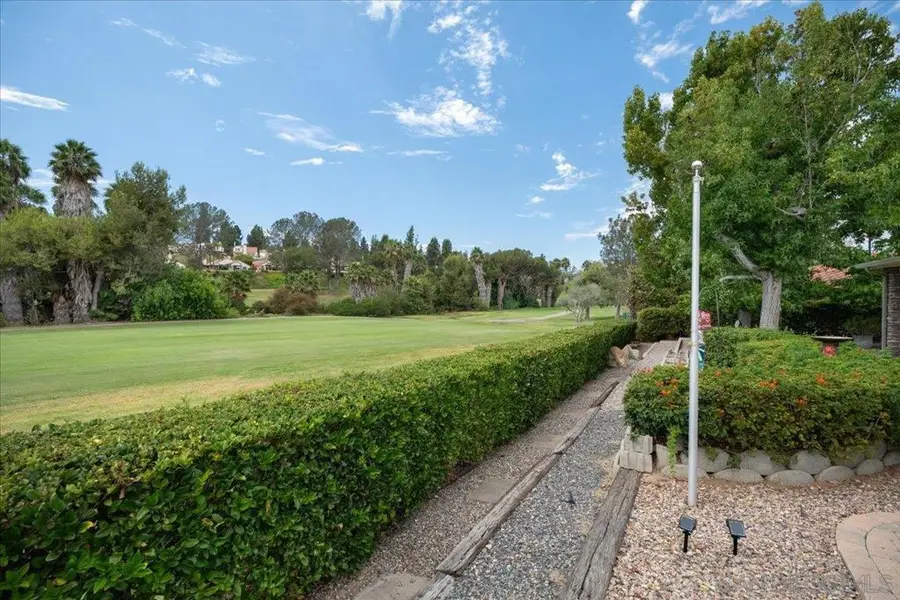 17782 Via Alta Mirasol, San Diego, CA 92128 - #3