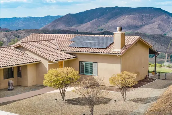 14002 Pauma Vista Drive, Valley Center, CA 92082