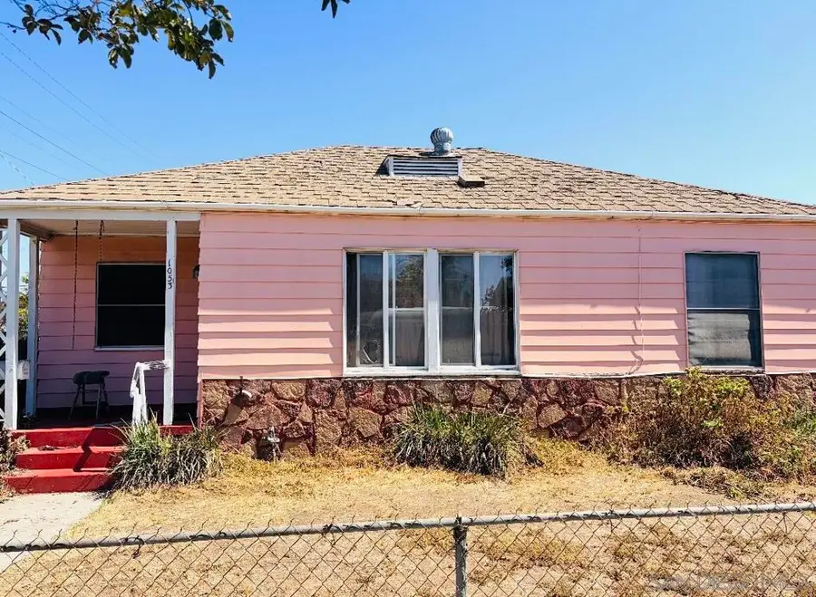 1053 Woodlawn Ave, Chula Vista, CA 91911 - #2