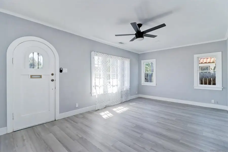 4199 Sunnyside Dr, Riverside, CA 92506 - #3
