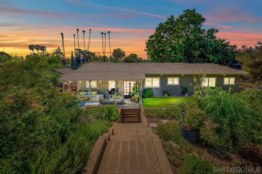 2208 Sunset Drive, Escondido, CA 92025 - #3