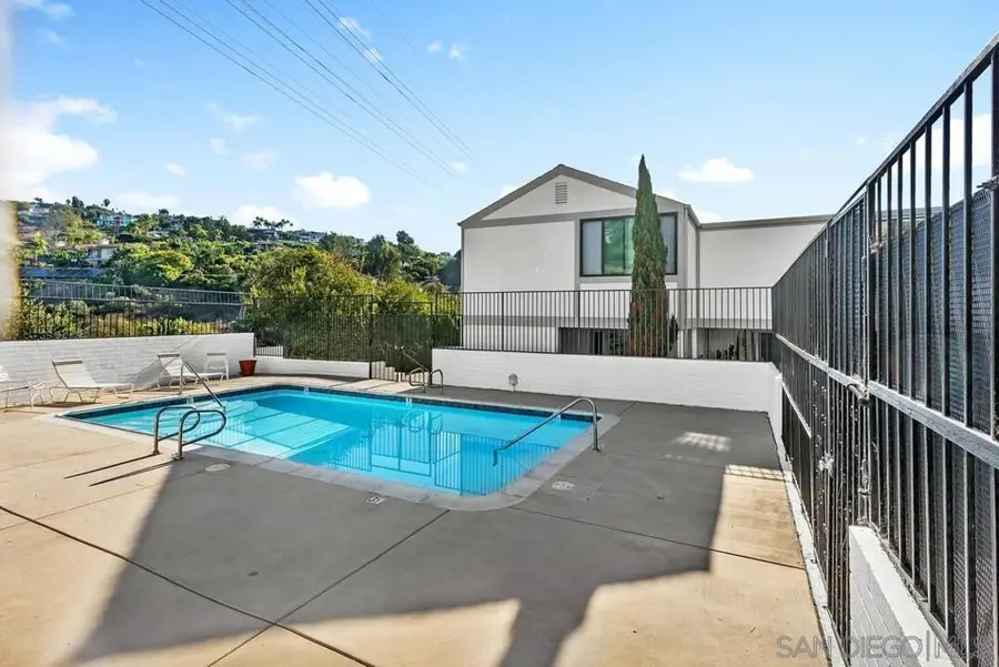 2376 Altisma Way #H, Carlsbad, CA 92009 - #3
