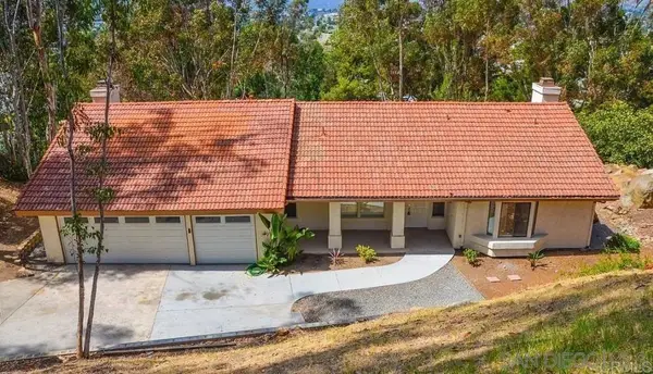 1543 Kimberly Woods, El Cajon, CA 92020