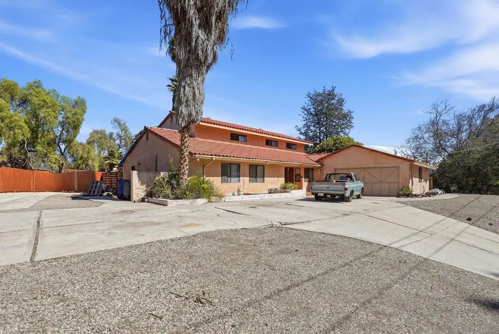 5747 Pray St, Bonita, CA 91902 - #1
