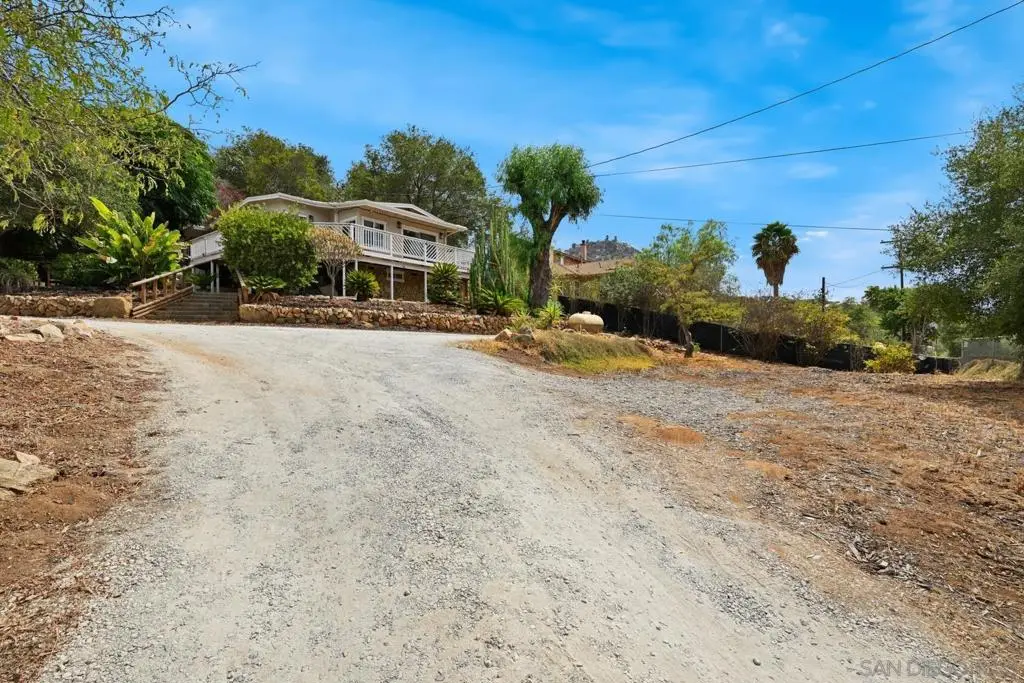 402 Silverbrook Dr., El Cajon, CA 92019 - #1