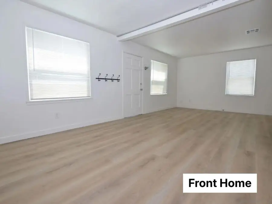 326 28 H Ave, Coronado, CA 92118 - #3