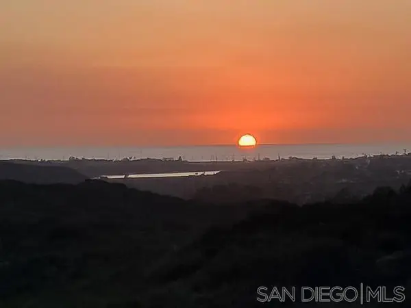 4089 Arcadia Way, Oceanside, CA 92056