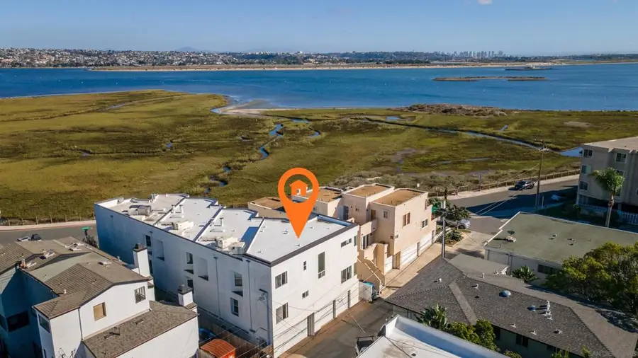 Address Withheld By Seller, San Diego, CA 92109 - #3