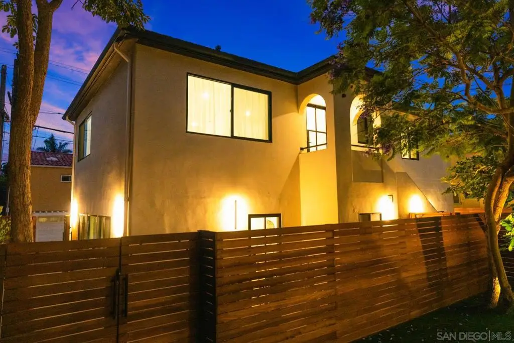 7374 Fay Ave, La Jolla, CA 92037 - #1
